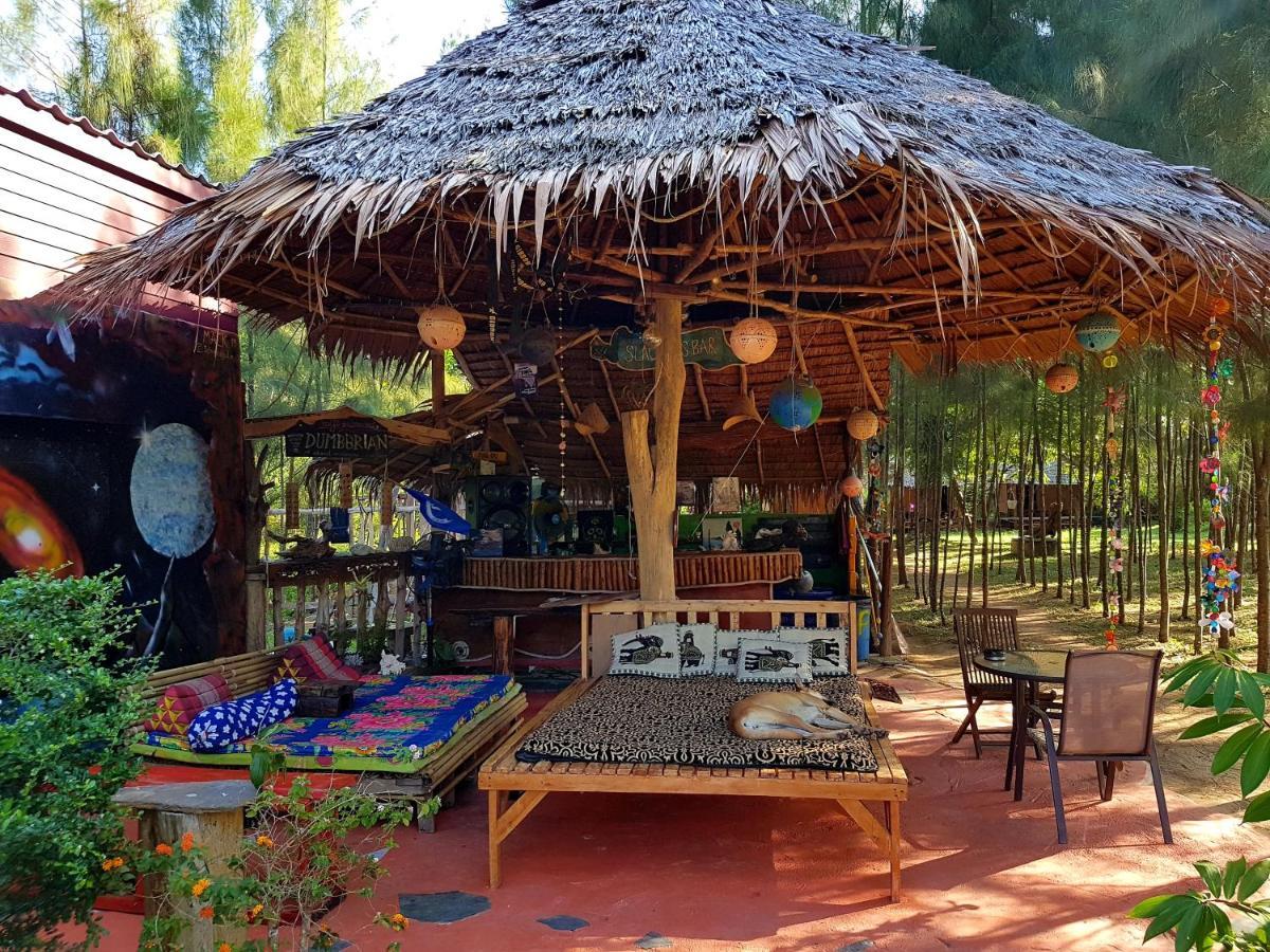 Slacklines Hostel Ko Lanta エクステリア 写真