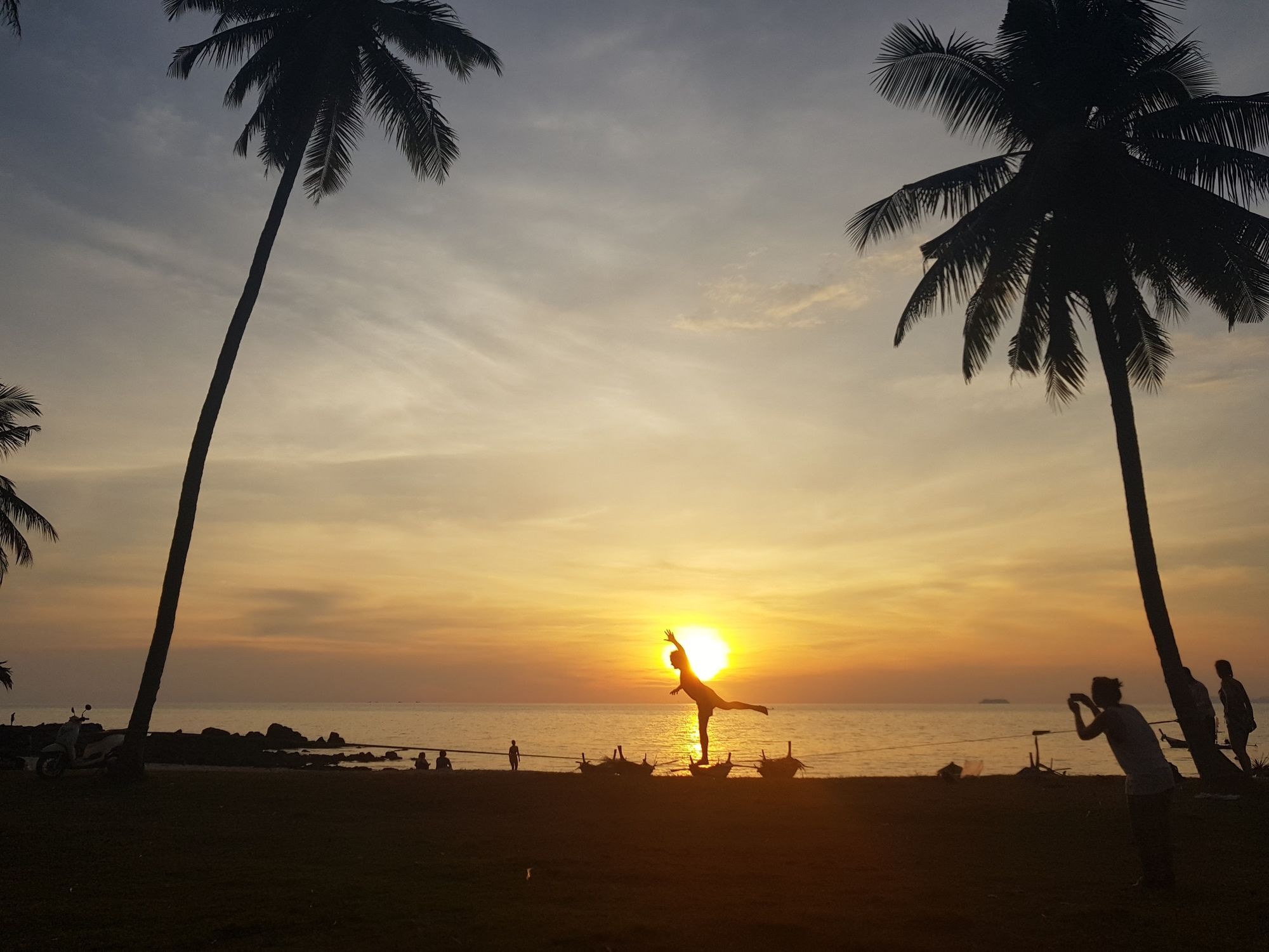 Slacklines Hostel Ko Lanta エクステリア 写真